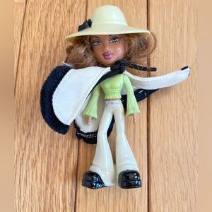 Vintage 5” Bratz Yasmin Doll